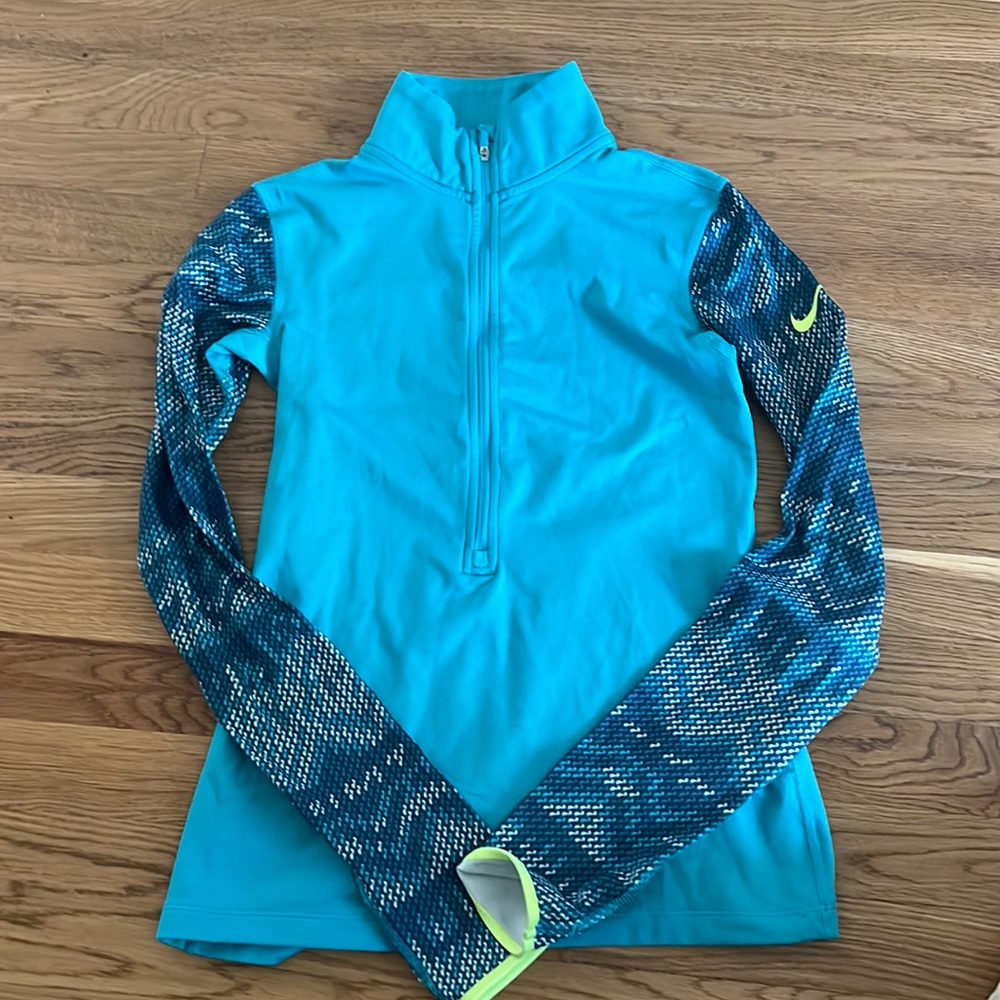 Nike Pro Quarter Zip EUC